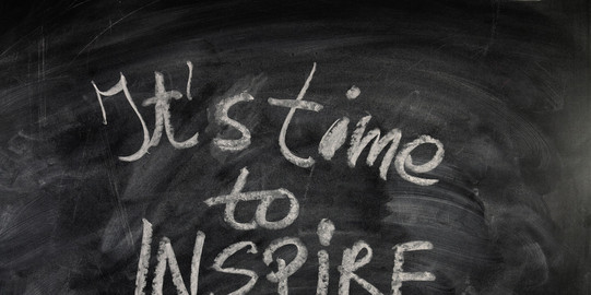 Tafelbild mit Aufschrift It´s time to inspire
